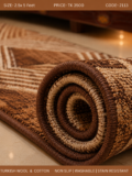Turkish Carpet- Wool & Cotton Weave-2.5 X 5 feet - Image 4